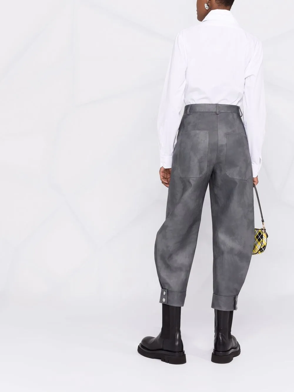 Shop Valentino Pointed-collar Pussy-bow Blouse In Weiss