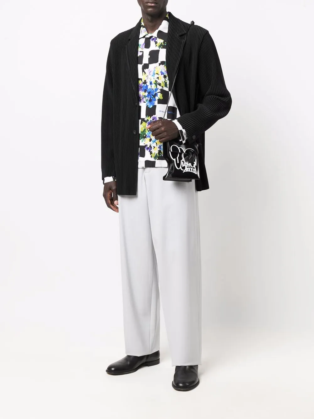 фото Off-white мини-сумка из коллаборации с katsu