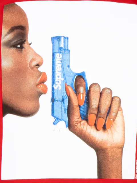 supreme water pistol