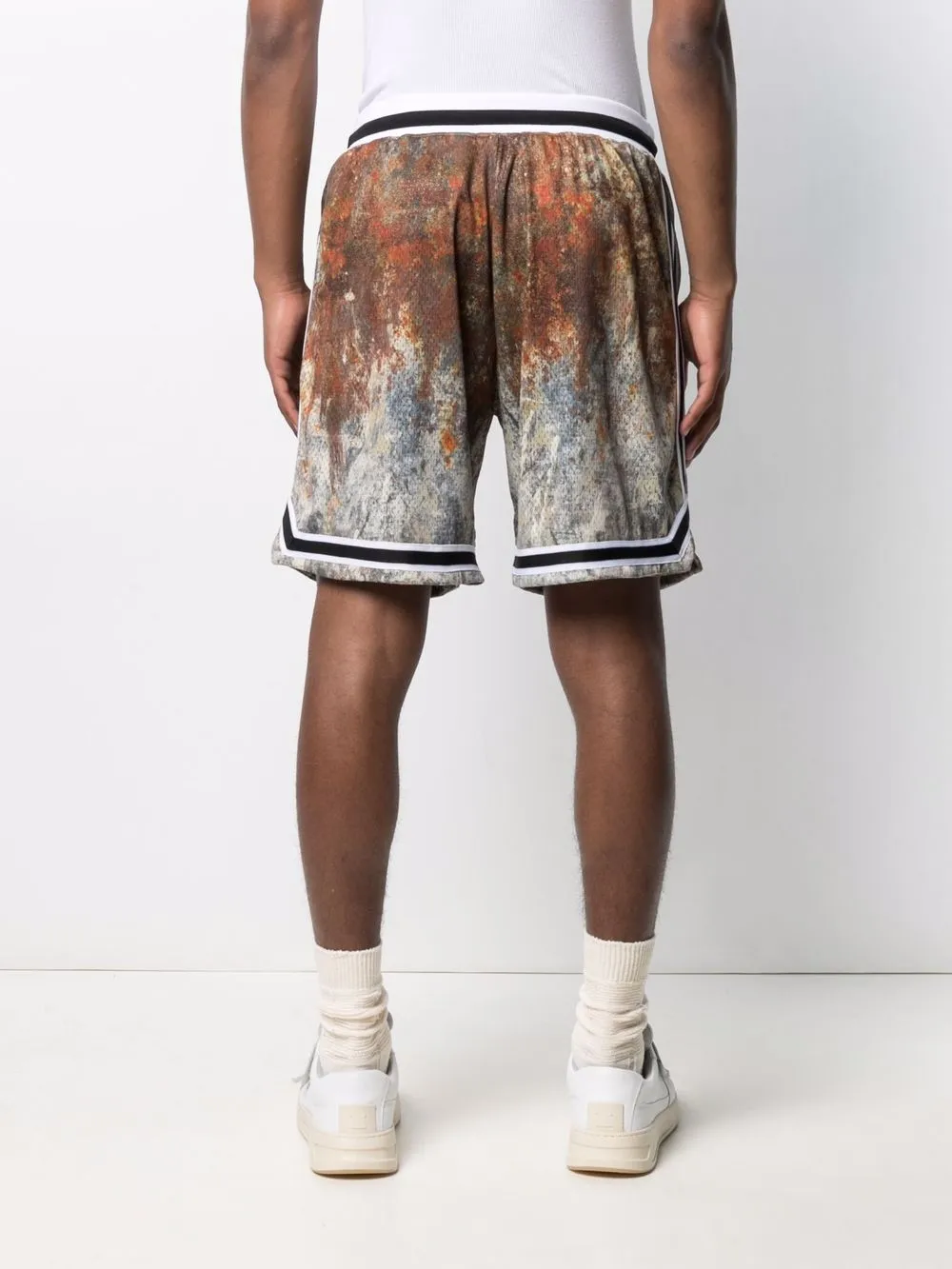 John Elliott Shorts met vlekken Bruin