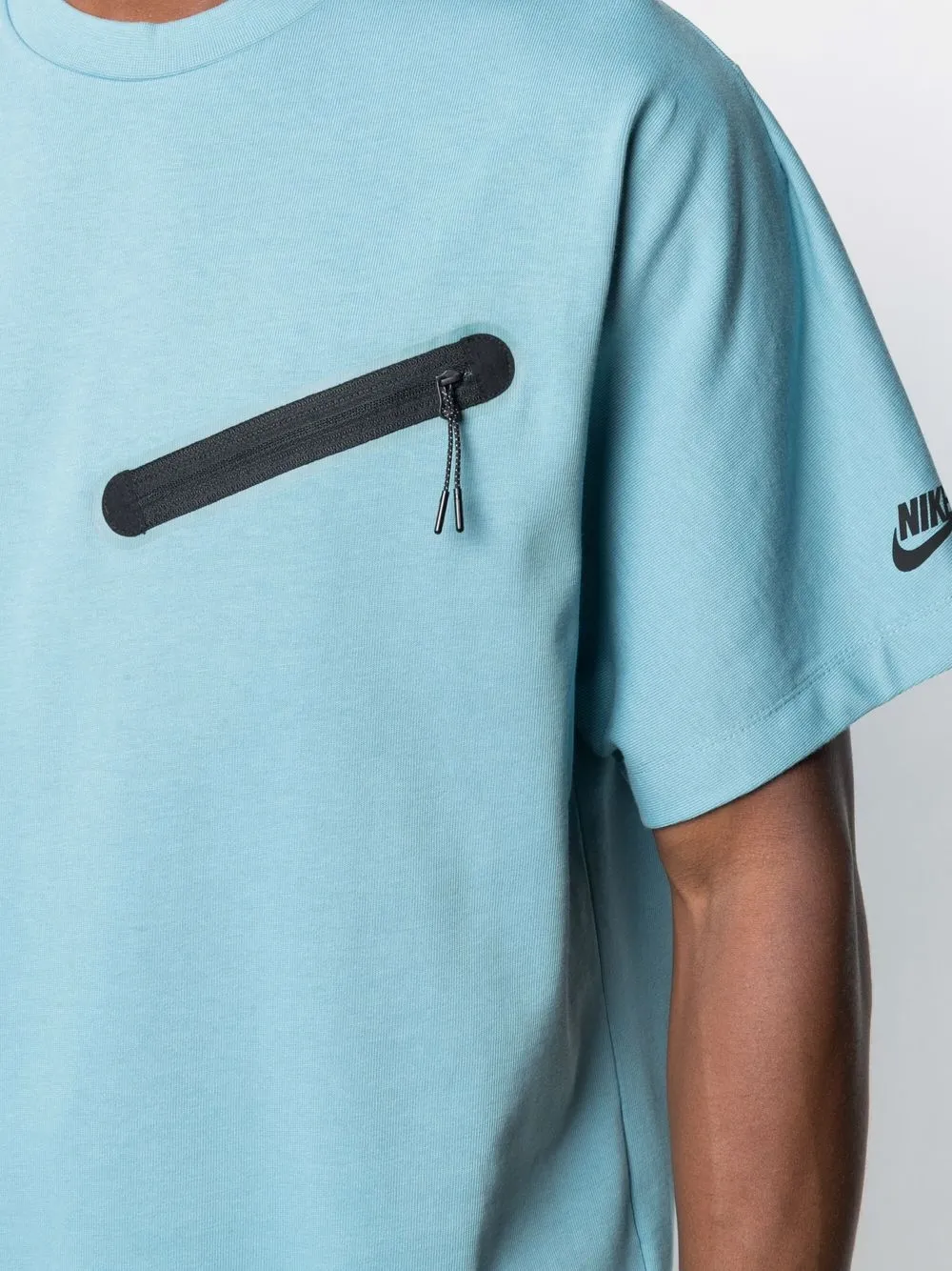 фото Nike футболка sportswear с круглым вырезом