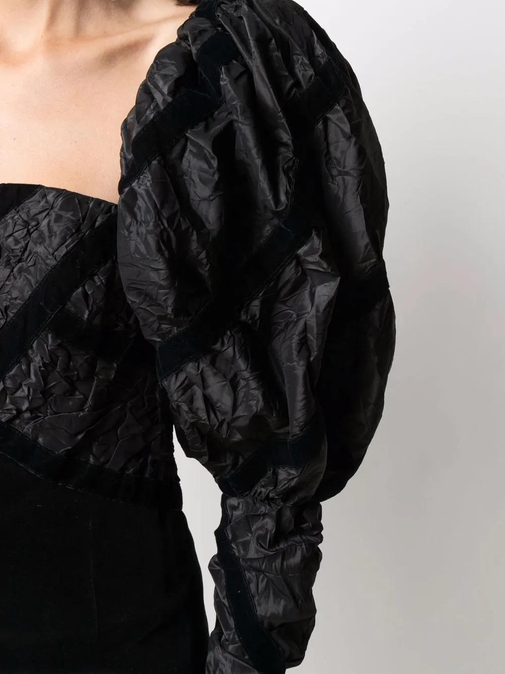 фото Chanel pre-owned платье 1990-х годов с объемными рукавами