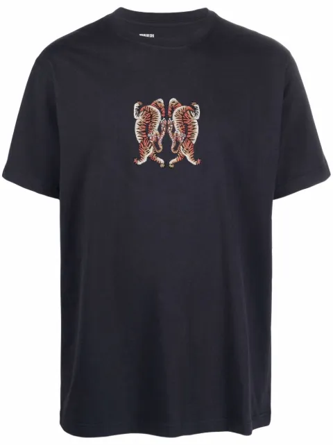 Maharishi playera con bordado Heart of Tigers
