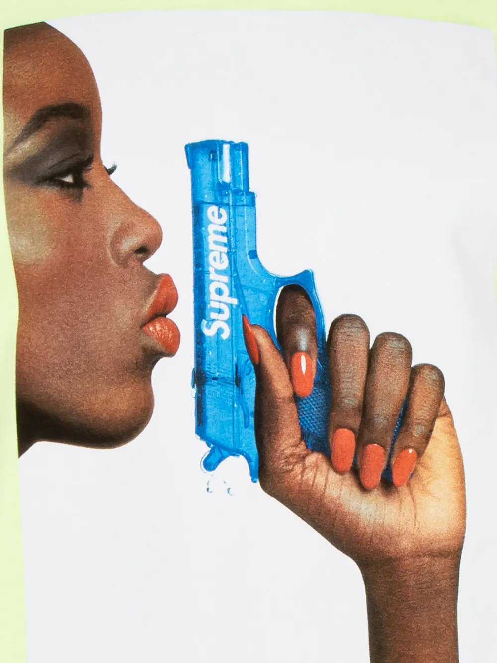 фото Supreme футболка water pistol