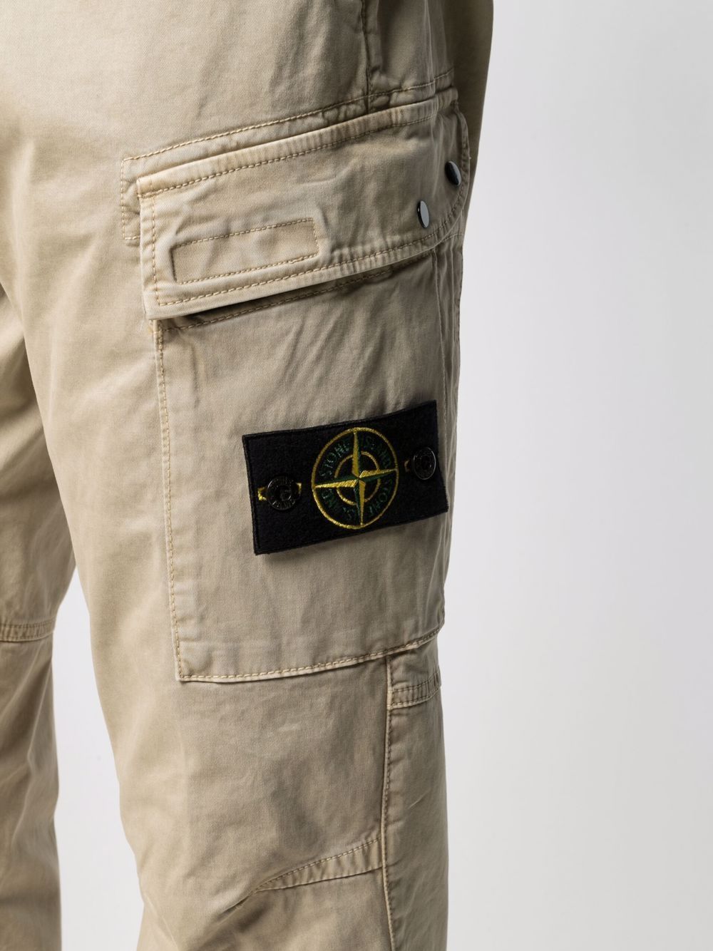 фото Stone island брюки карго с нашивкой-логотипом