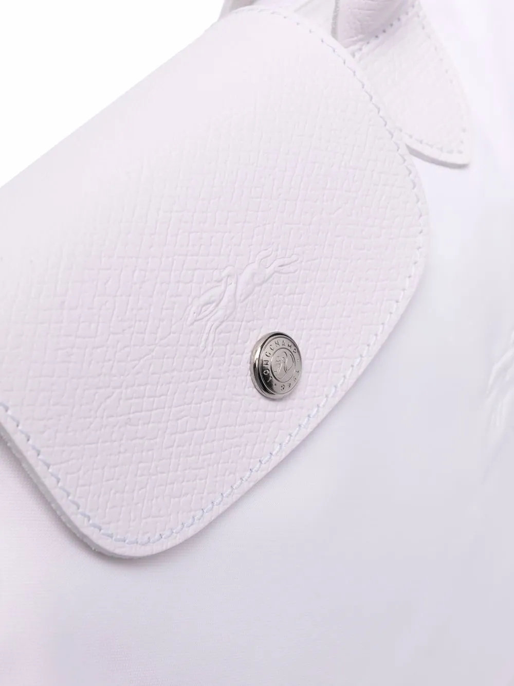фото Longchamp сумка на плечо le pliage green с тисненым логотипом