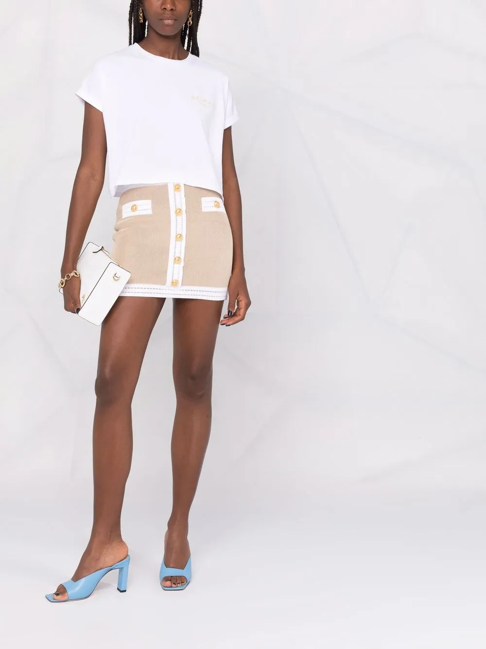 фото Balmain укороченная футболка с логотипом