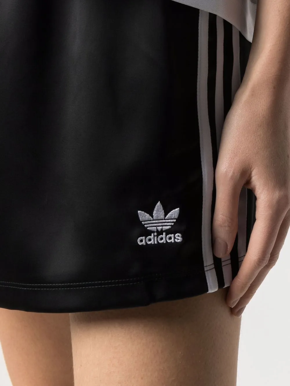 фото Adidas шорты adicolor classics