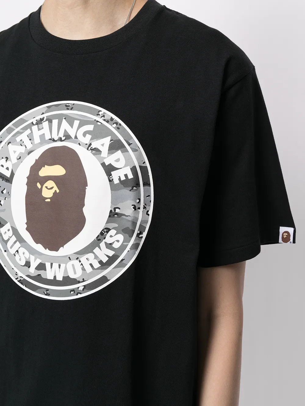 фото A bathing ape® футболка с графичным принтом