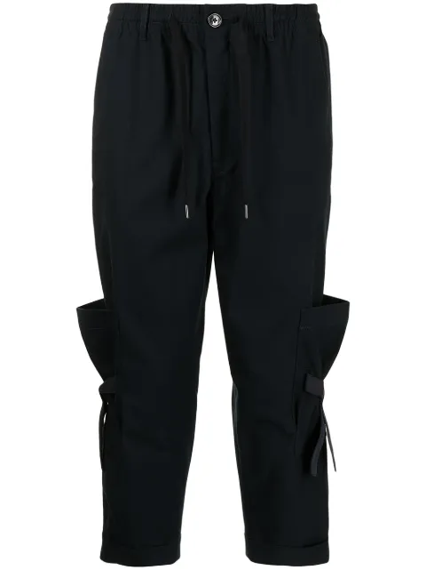 Ports V pantalones capri con cordón