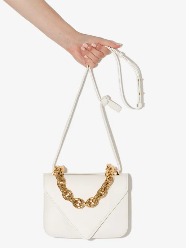 mount bolsa bottega veneta