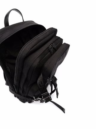 multi-pocket zip-around backpack展示图