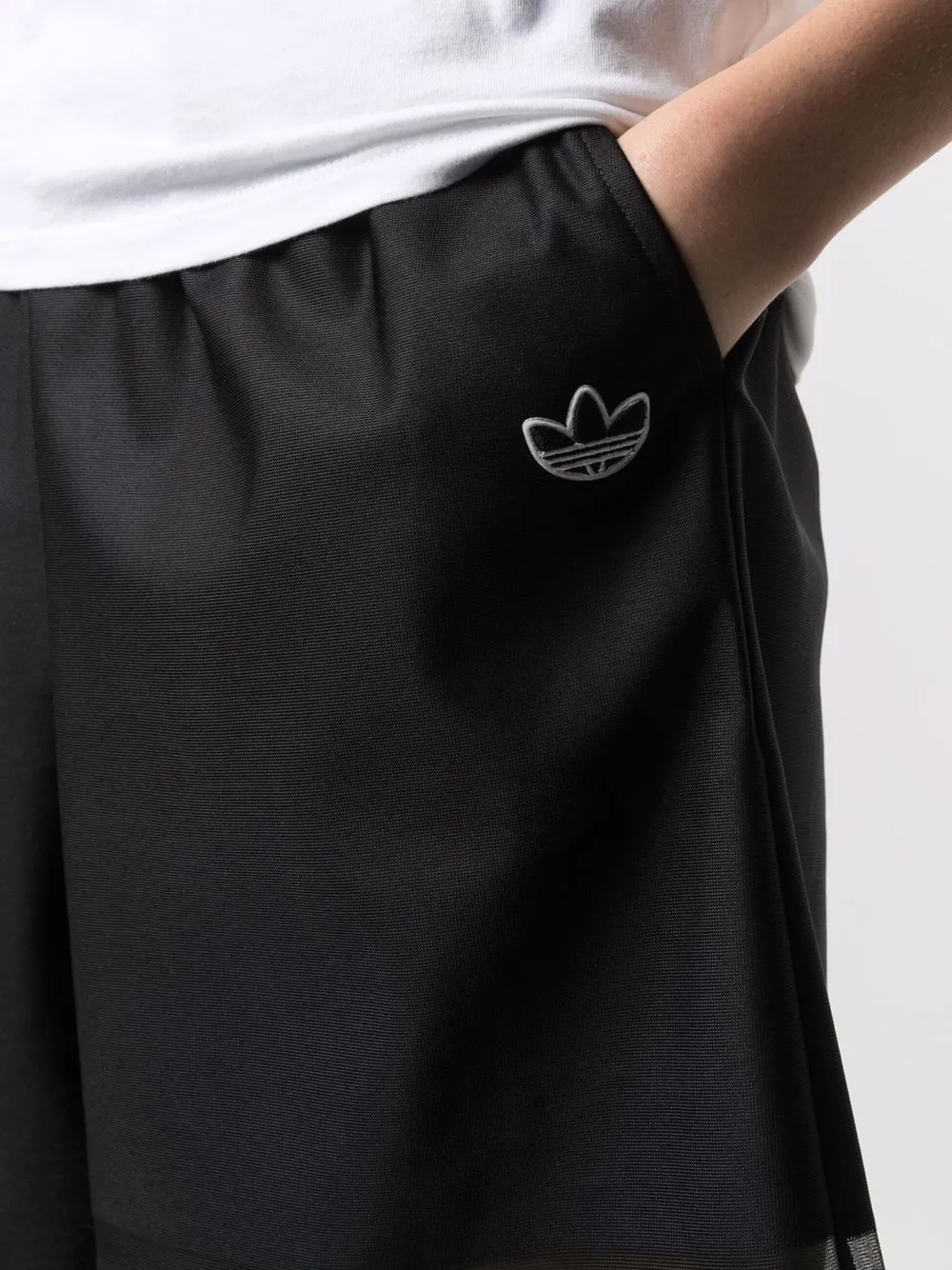 фото Adidas шорты с прозрачными полосками