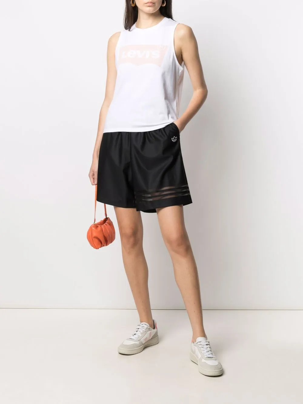 фото Adidas шорты с прозрачными полосками