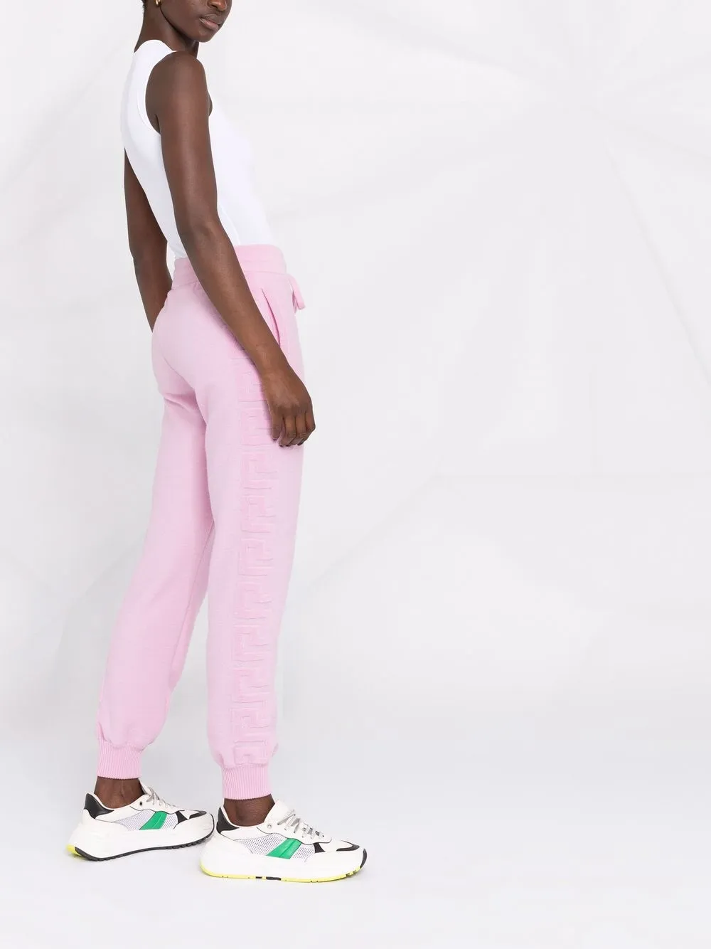 фото Versace спортивные брюки с узором greca