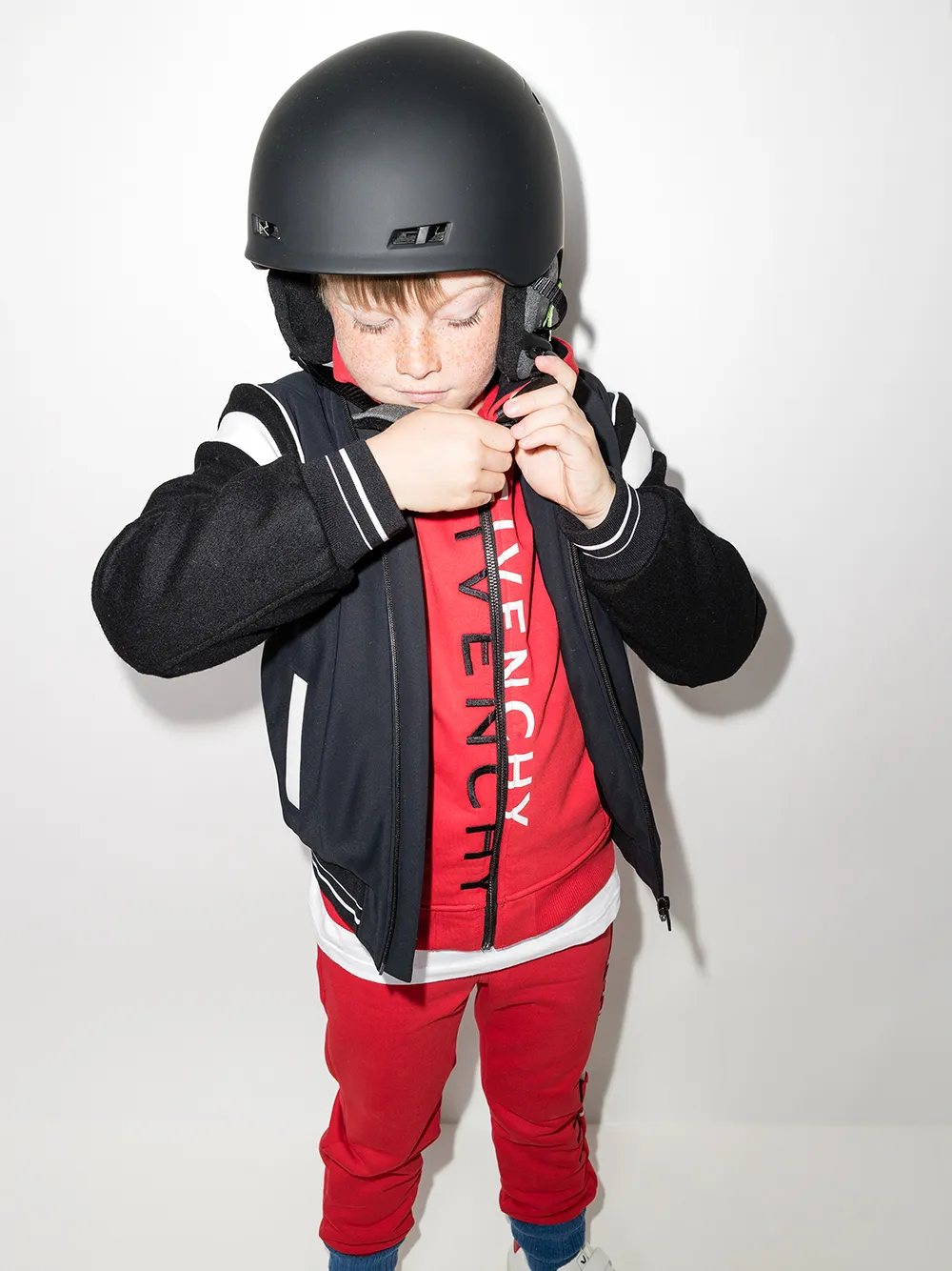 фото Givenchy kids толстовка на молнии с логотипом