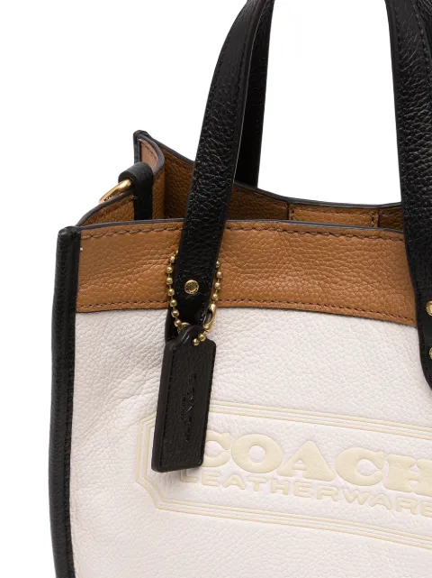 coach quilted badge field tote 22