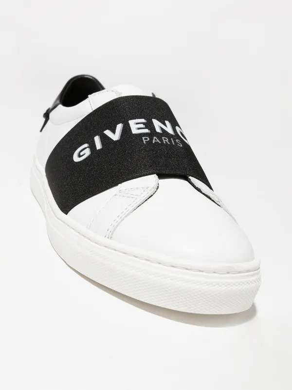 givenchy logo trainers