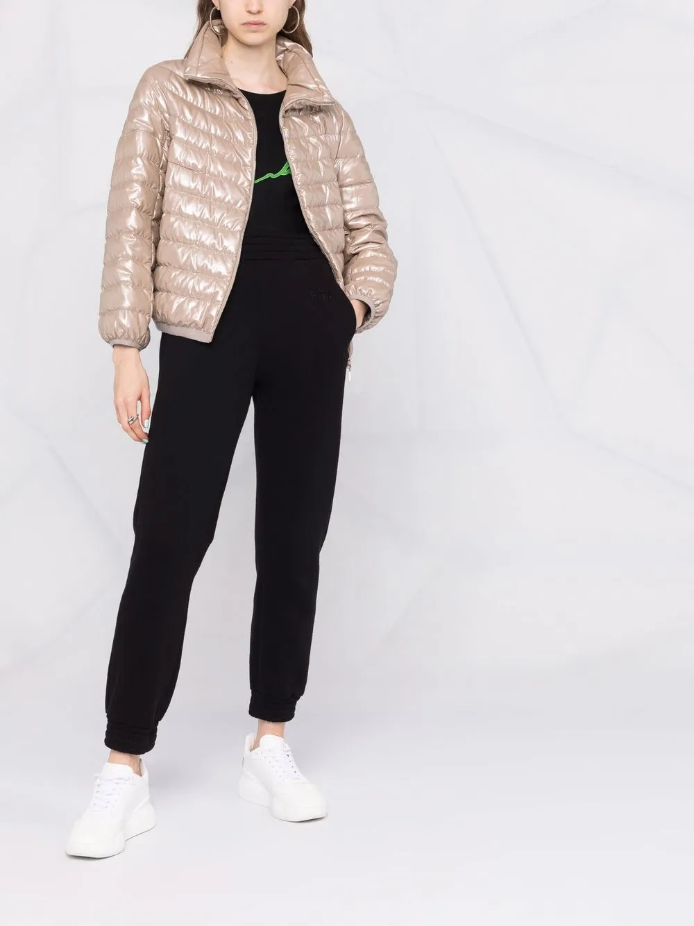 фото Moncler пуховик sador