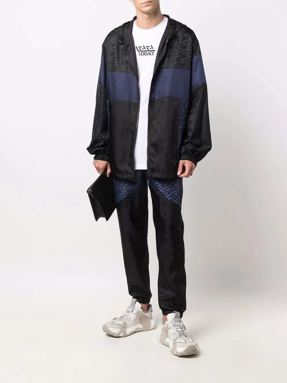 фото Versace футболка с логотипом
