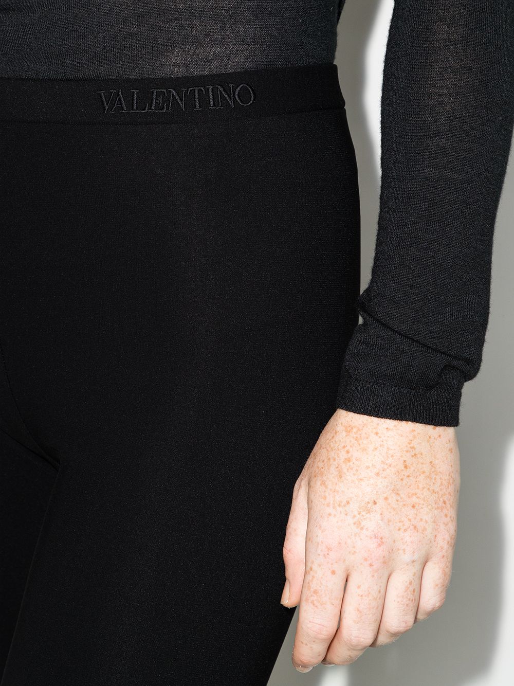 VALENTINO LOGO-EMBROIDERED HIGH-RISE LEGGINGS 