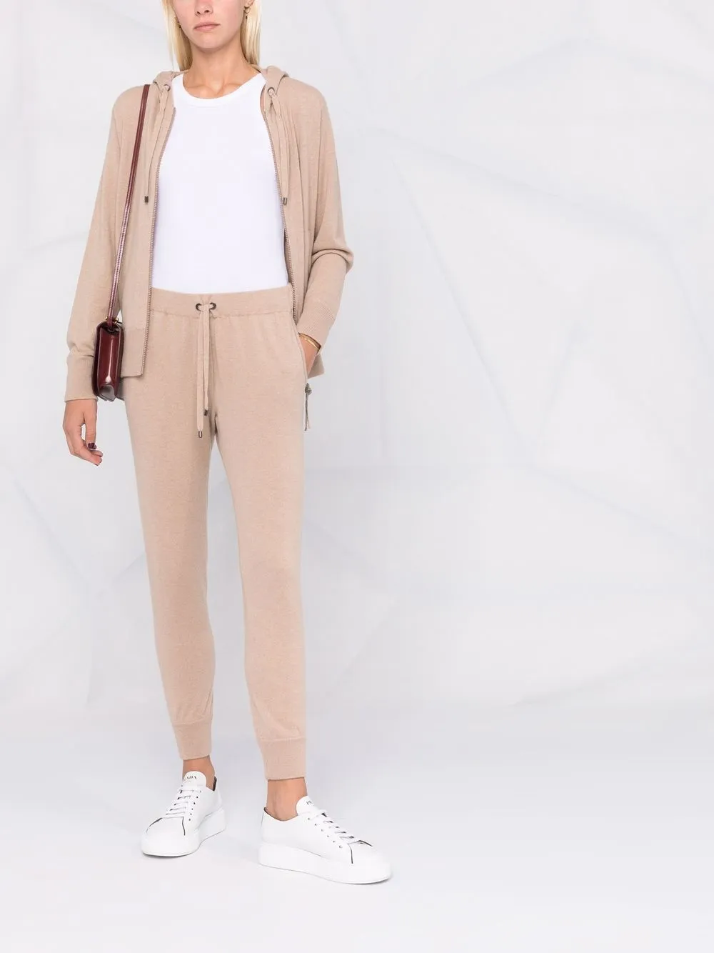 фото Brunello cucinelli спортивные брюки с декором monili