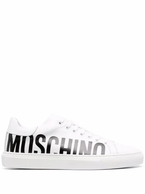 Moschino logo-print low-top sneakers