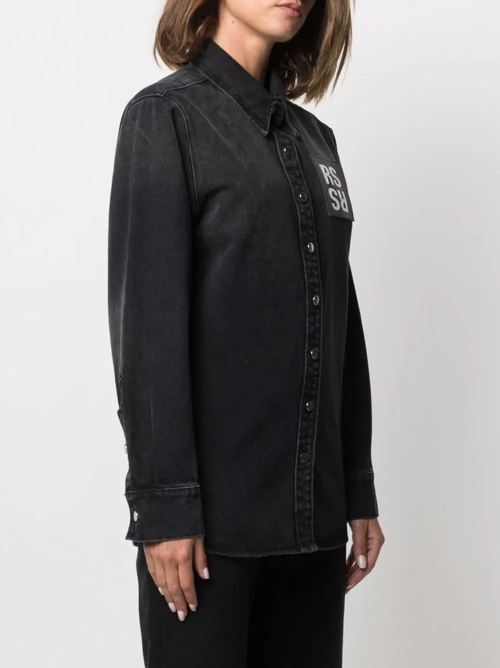 фото Raf simons джинсовая рубашка с нашивкой