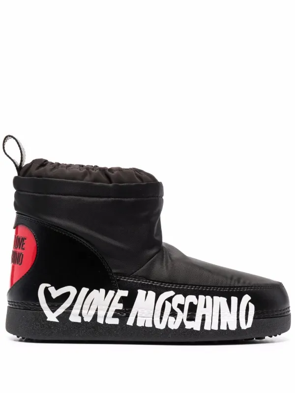 love moschino snow boot