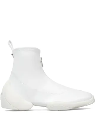 Giuseppe Zanotti