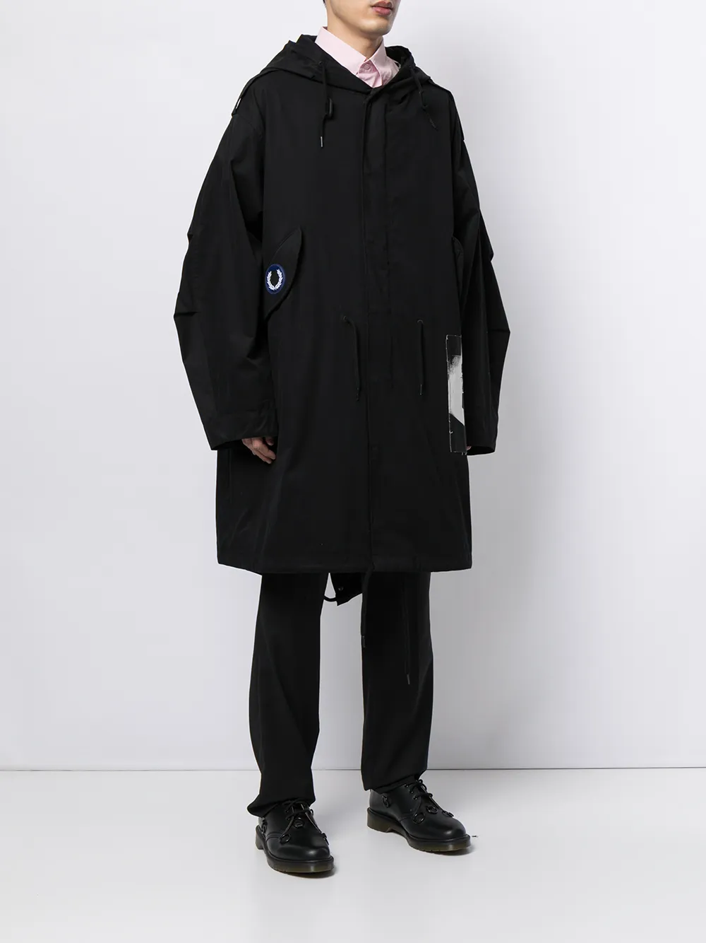 фото Raf simons x fred perry пальто с капюшоном и нашивкой