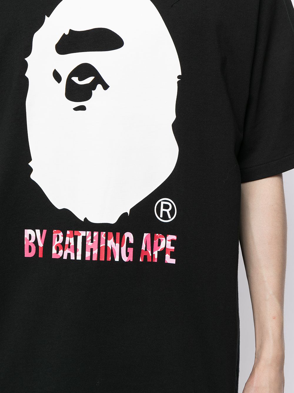 фото A bathing ape® футболка с графичным принтом