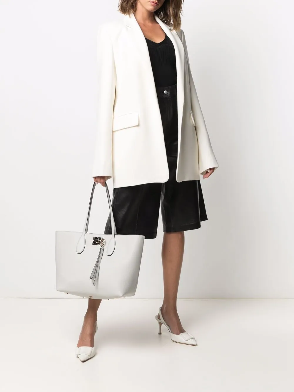 фото Salvatore ferragamo сумка-тоут studio