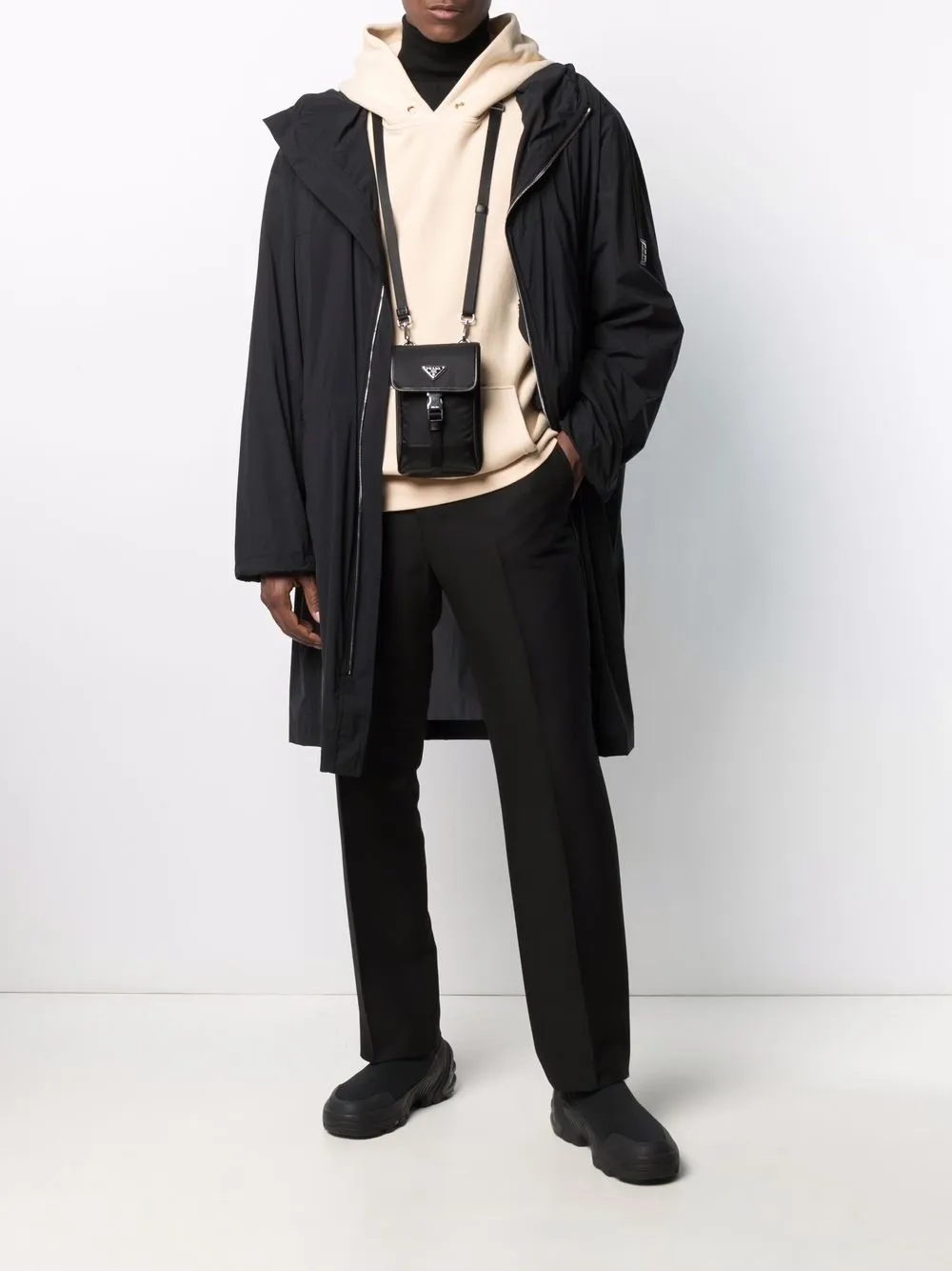фото Givenchy парка с капюшоном