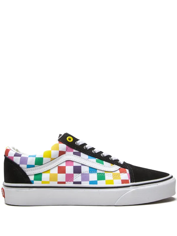 Womens vans store rainbow checkerboard