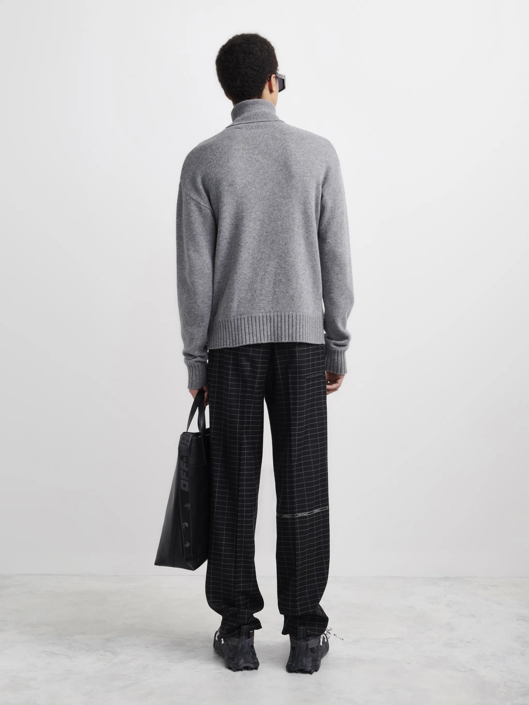 basic-turtleneck-off-white-official-site