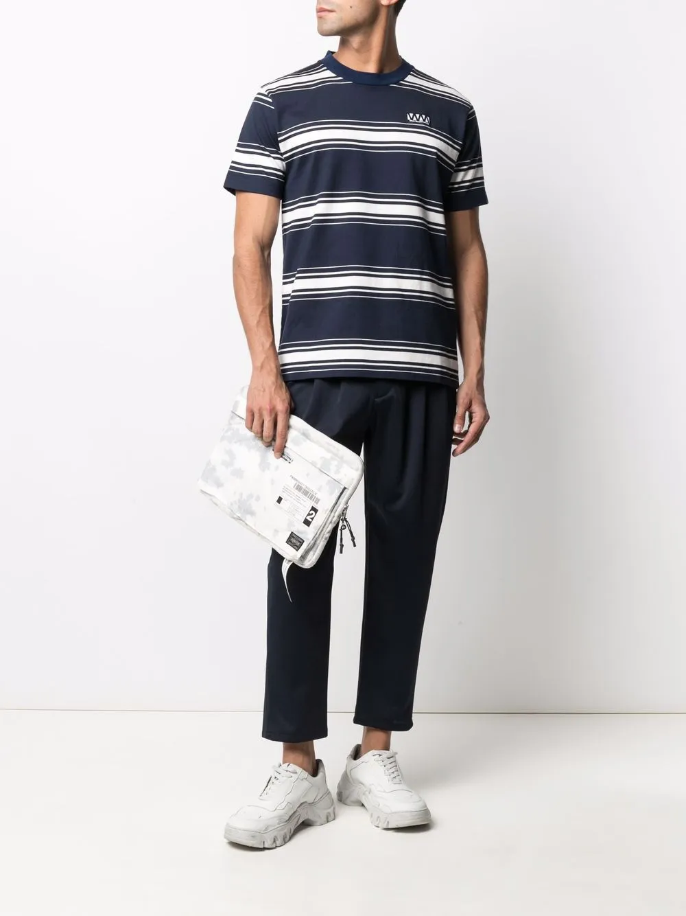 фото White mountaineering твиловые брюки со складками