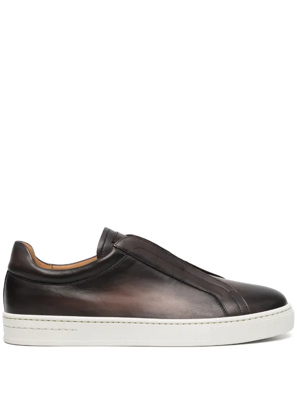 magnanni slip on