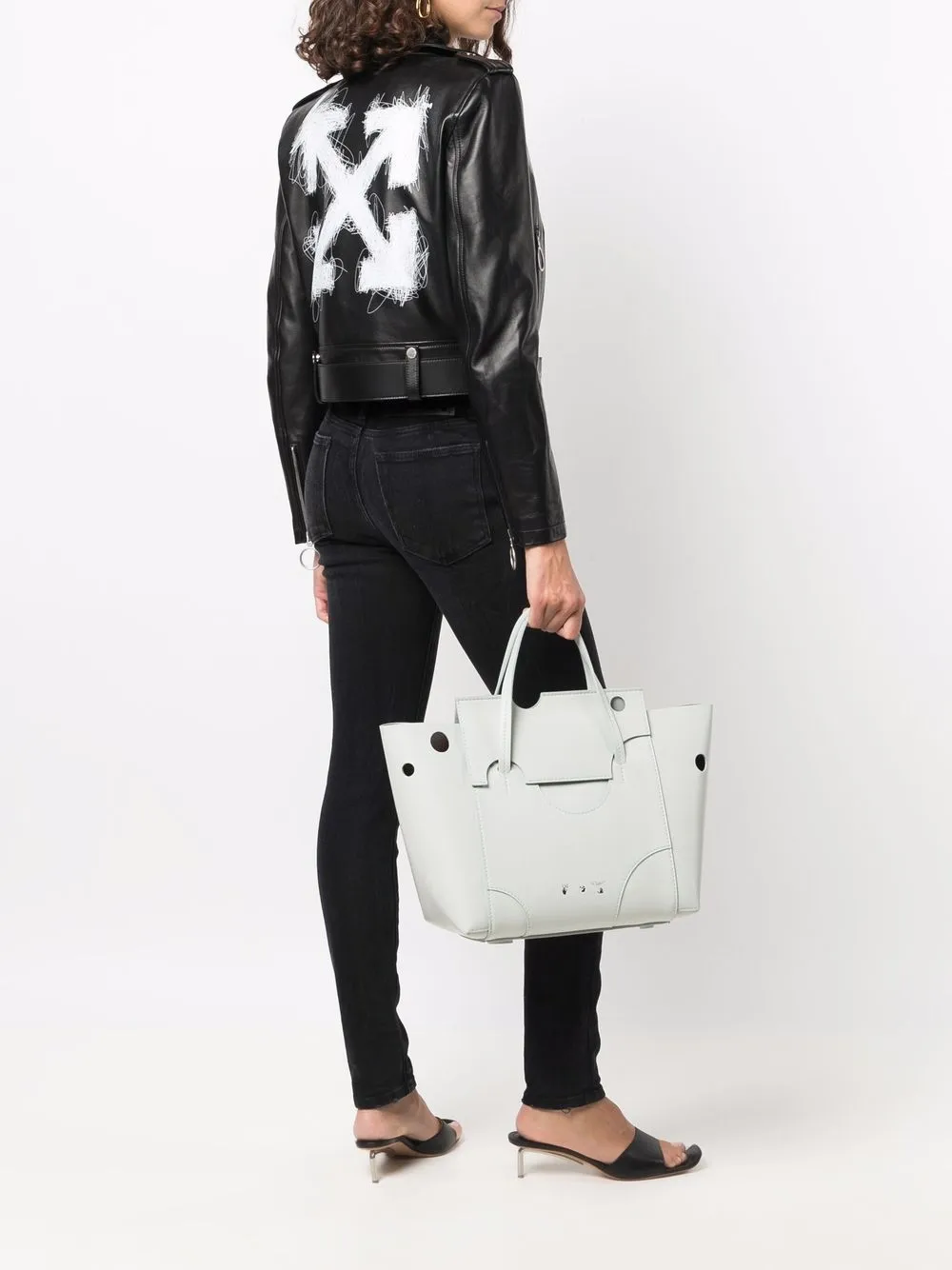фото Off-white куртка с логотипом arrows