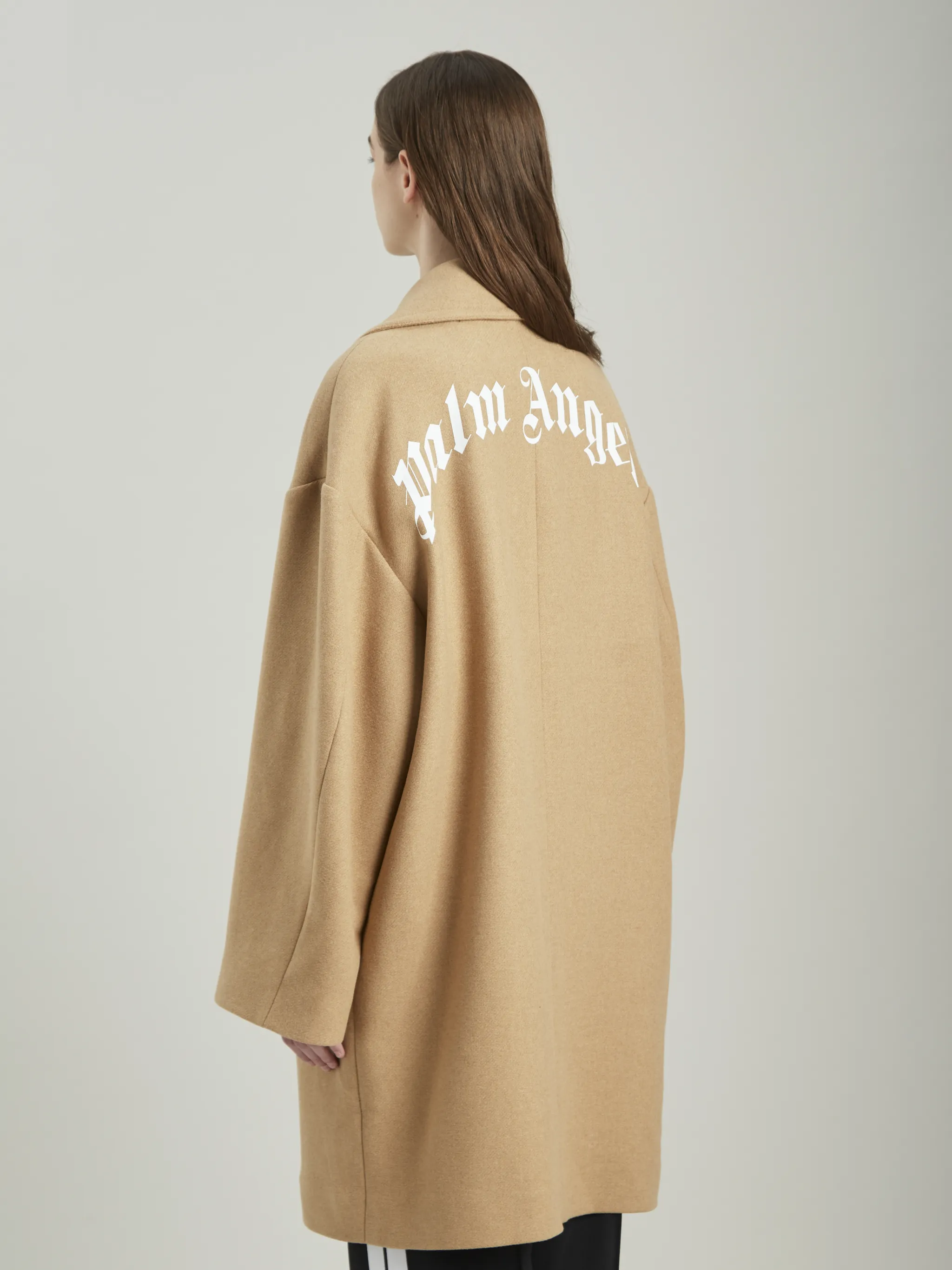 LOGO COAT