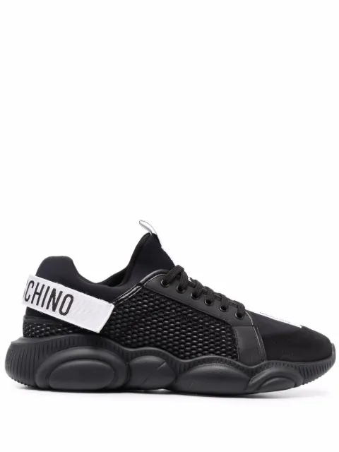 moschino mens trainers