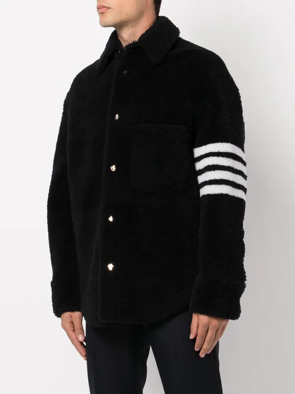 Thom Browne　4BAR ムートンジャケット Thom Browne 4BAR ムートンジャケット | ブルー | FARFETCH JP