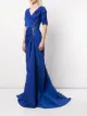 Tadashi Shoji vestido fruncido con aplique floral
