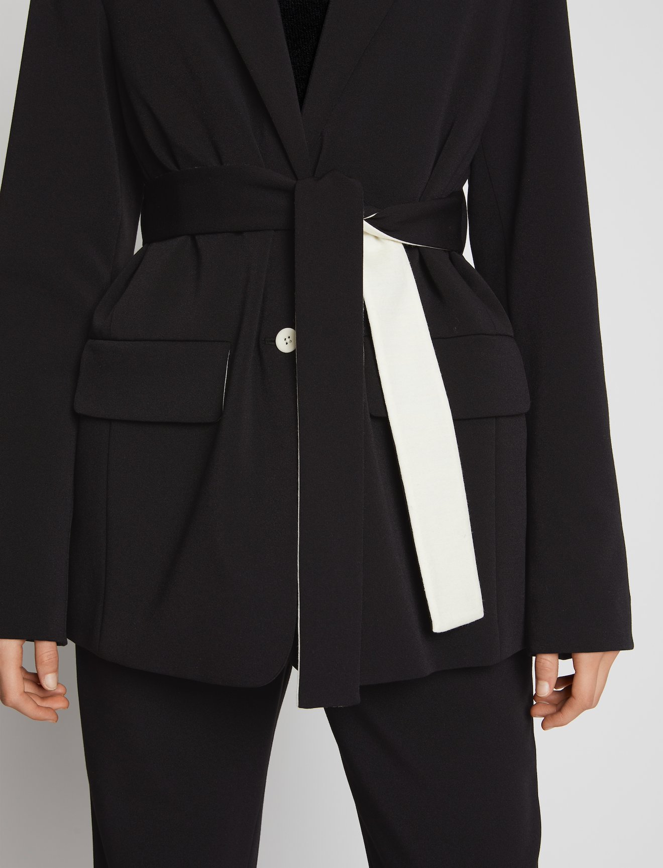 Crepe Suiting Blazer #4