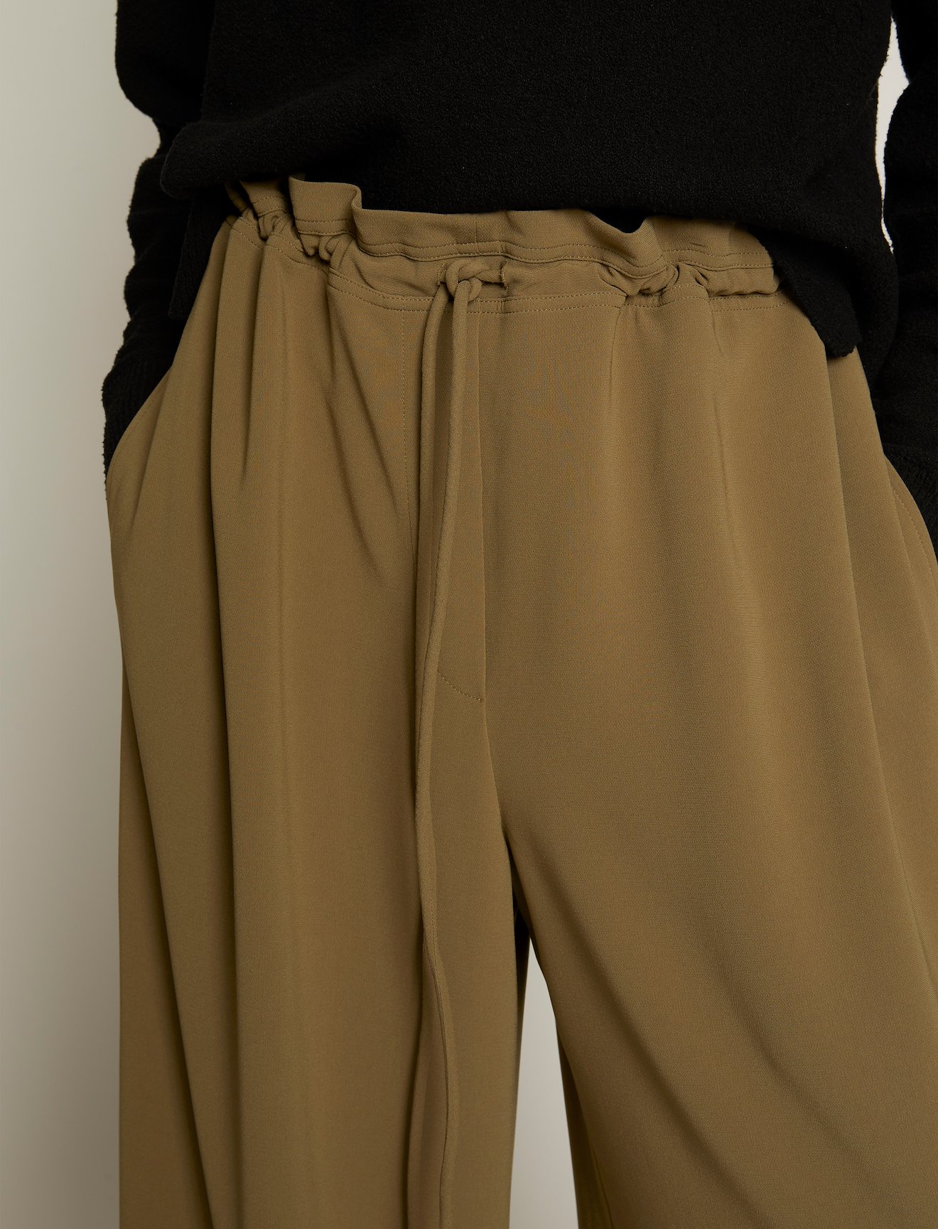 Matte Crepe Drawstring Pants #3