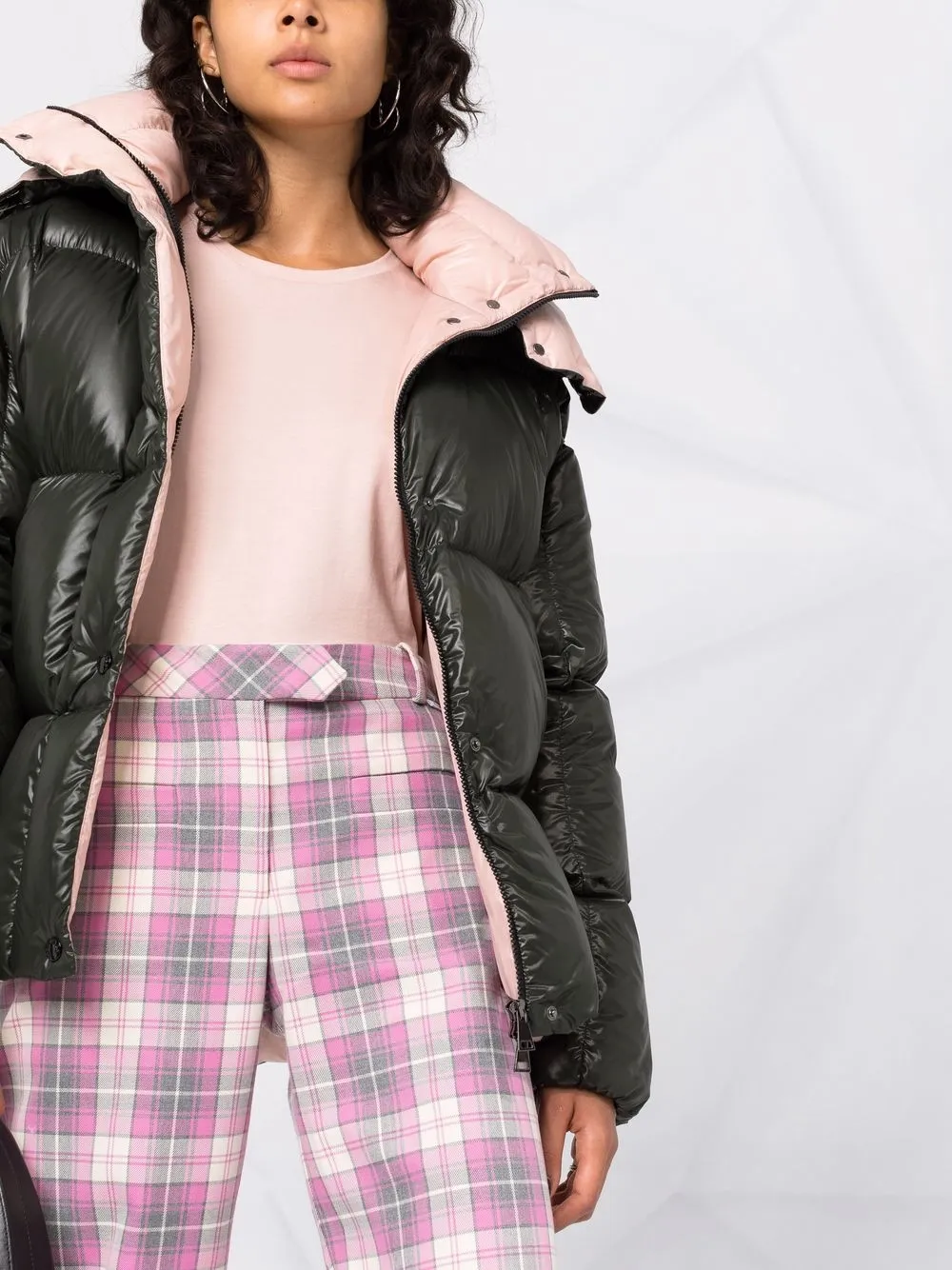 фото Moncler футболка с нашивкой-логотипом