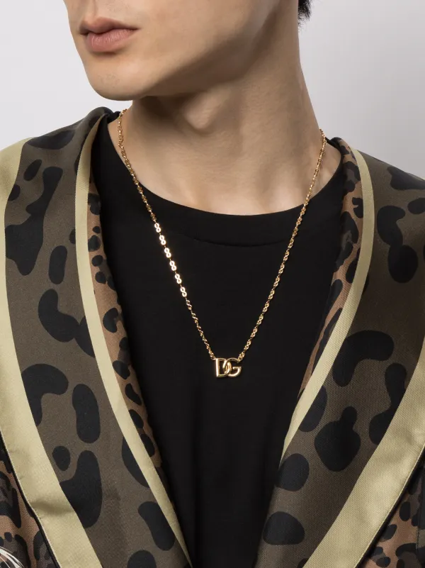 Shop Dolce & Gabbana DG logo-plaque chain-link necklace with Express  Delivery - FARFETCH