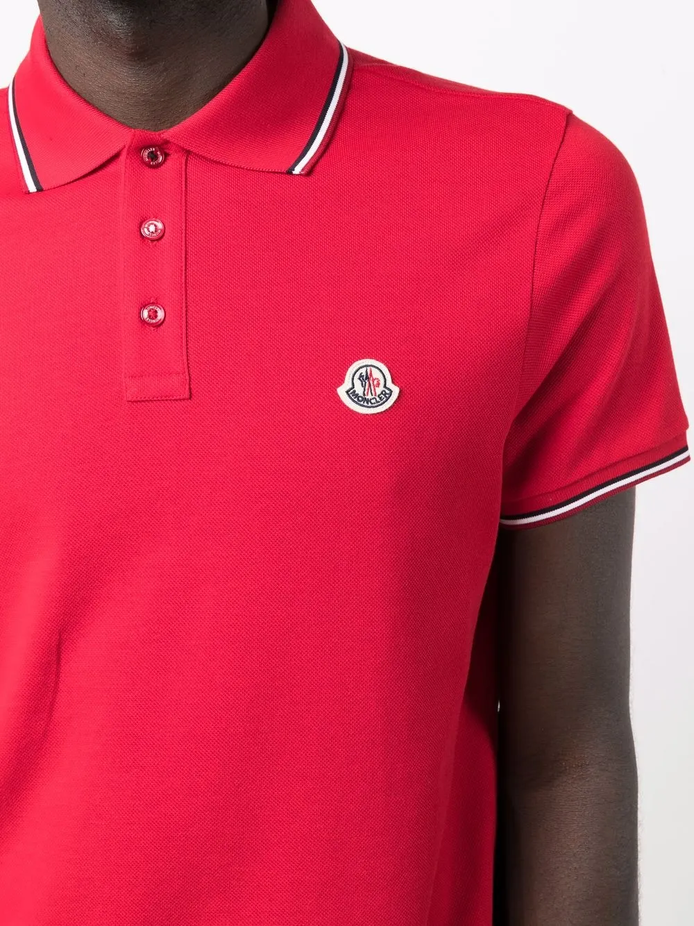 фото Moncler рубашка поло с нашивкой-логотипом