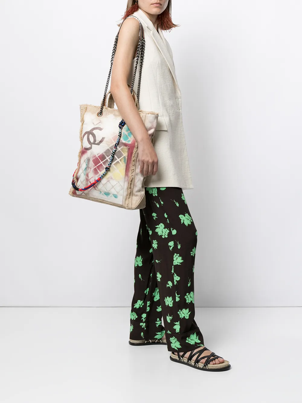 фото Chanel pre-owned сумка-тоут 2014-го года с логотипом cc