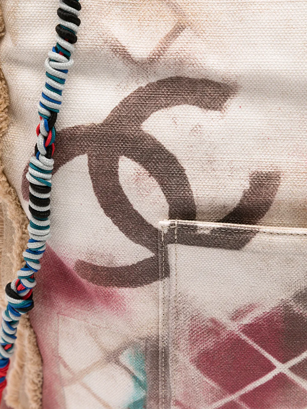 фото Chanel pre-owned сумка-тоут 2014-го года с логотипом cc